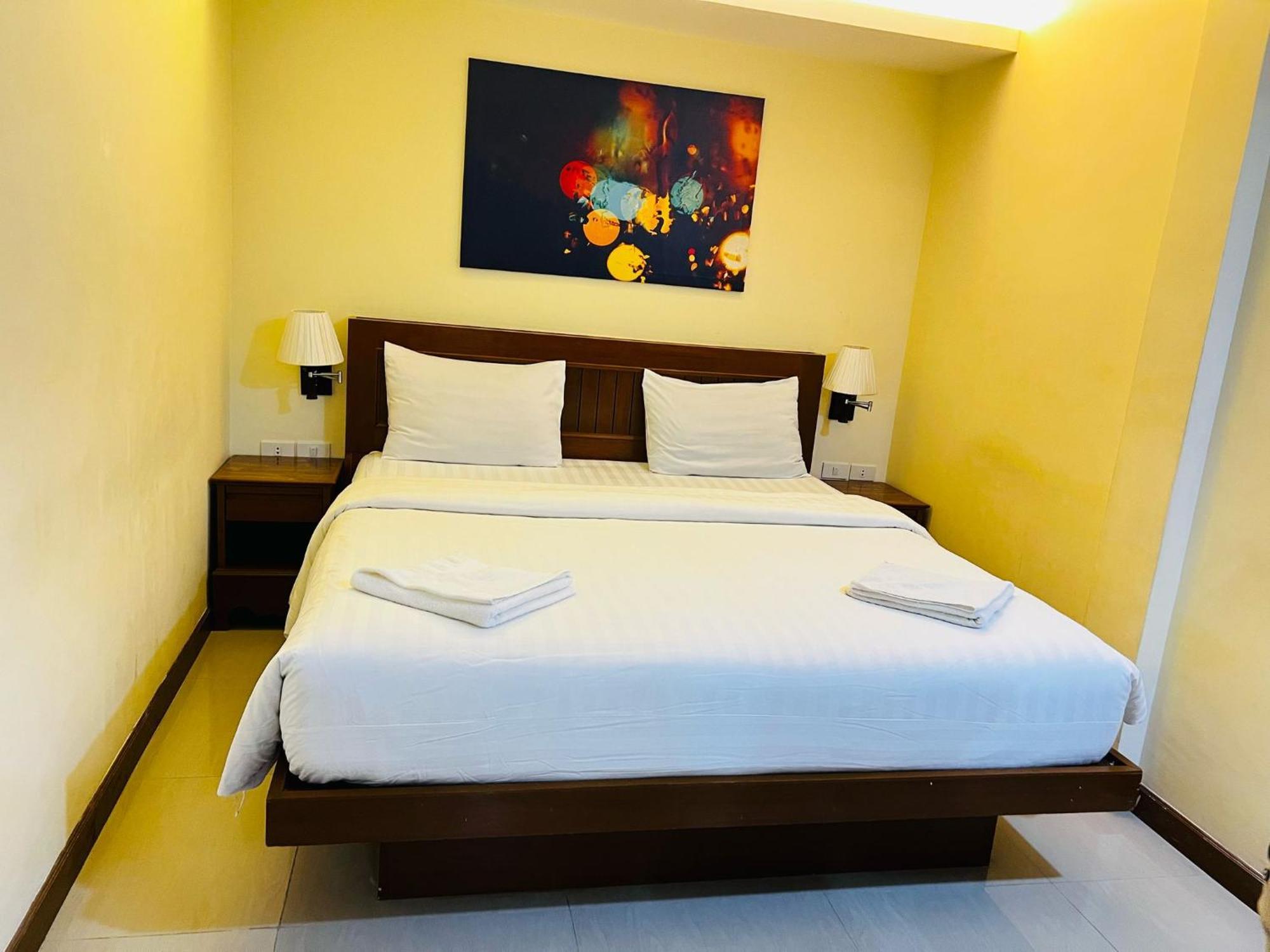 Khách sạn Terrace Patong